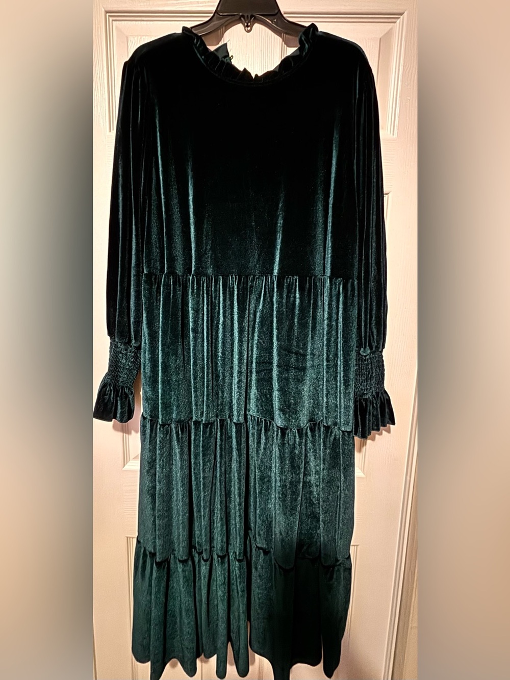 Smocked Cuff Velvet Tiered Maxi Dress in Dark Green